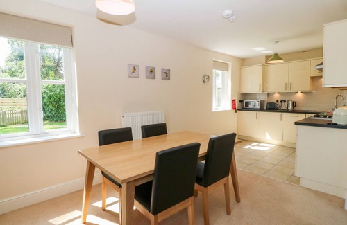 Llangefni Cabaña | TIRIONFA, ideal para familias, con un jardín en Llangefni, Ref 1013959