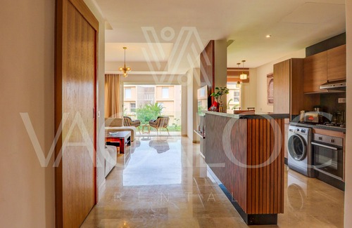 Tamrhakht Apartamento | Apartamento-De Lujo-Baño para personas con movilidad reducida-Vista a la Pisc...