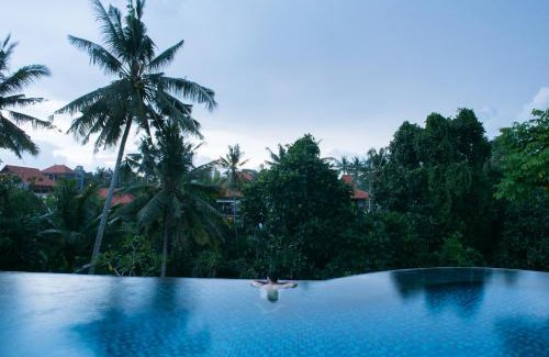 Kutuh Kaja Complejo | Tirta Arum