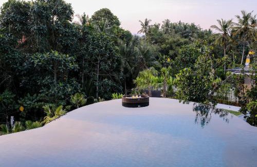 Kutuh Kaja Complejo | Tirta Arum
