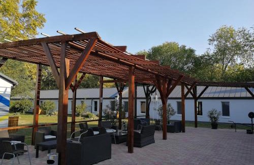 Tiszaliget Cama Y Desayuno | Tiszaliget Apartman és Szálló