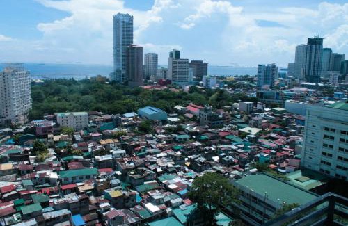 Malate Apartamento | Titan 22P Condo at WH Taft Residences Manila