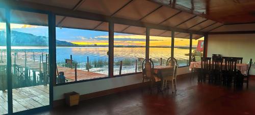 Puno Cabina | Titicaca Atrion Uros