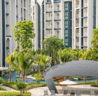 Sa Khu Apartamento | Title Halo Life in Yellow 40m2 King Bed Pool