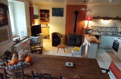 Pommerit-le-Vicomte Apartamento | Tivakazo