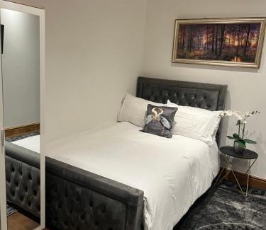 Manor Apartamento | TJ Homes - Entire place for 5 Guests - London