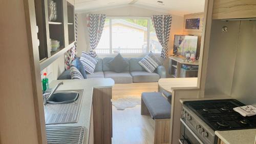 Berwick-upon-Tweed Apartamento | TL04 - FREE WIFI-Amazing Cosy Three Bedroom Mobile Home Haggerston CASTLE Holiday Park - ENTERTAINMENT PASSES NOT INCLUDED!