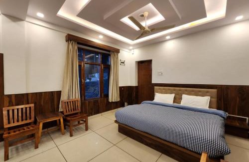 Kumharsain Hotel | TMH - The Morel House