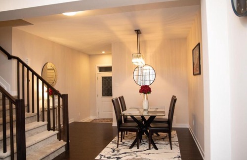 Ottawa Division Casa | TN Homes