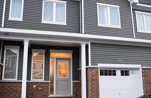 Ottawa Division Casa | TN Homes