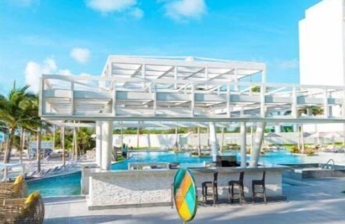 Downtown Cancun Condominio | Elite 5 Star Ocean Front Vacation Properties at Garza Blanca Cancun