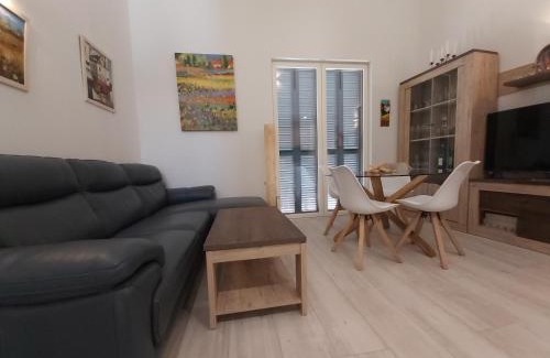 La Trinidad Apartamento | To Be (2B) in Malaga