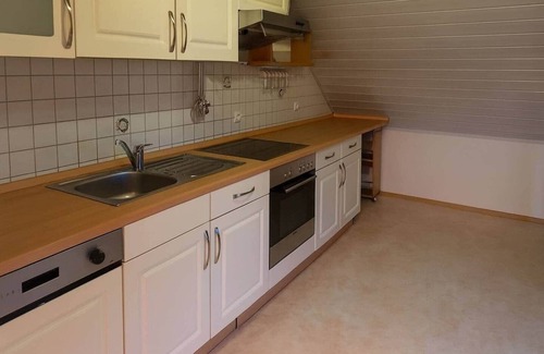 Burgbrohl Apartamento | Eifel country living with fantastic panoramic views and proximity to the lake
