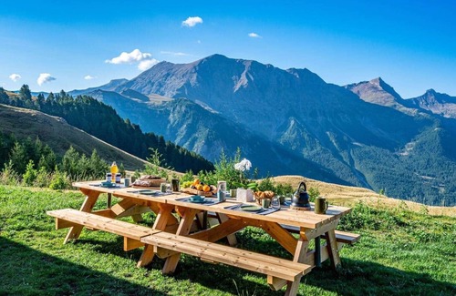Orcieres Chalet De Esquí | NEW: unusual and eco-responsible alpine chalet!