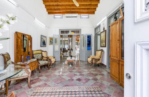 Nicosia Casa | To Hani - Large Traditional House