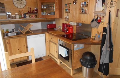 Le Val-d'Ajol Chalet De Esquí | Se alquila confortable chalet (diciembre de 2007) con piscina privada.