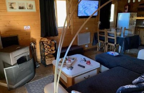 Le Val-d'Ajol Chalet De Esquí | Se alquila confortable chalet (diciembre de 2007) con piscina privada.