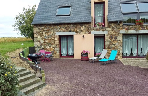 Ploezal Apartamento | To rent for vacations new furnished studio by the week