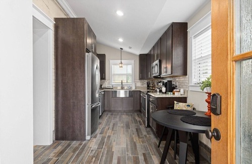 Clarksville Condominio | Todd's Place in Downtown Clarksville (638 Madison St, #5)