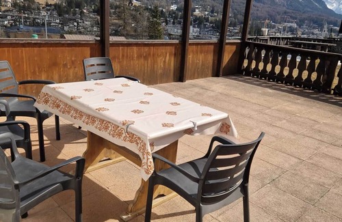 Cortina d'Ampezzo Apartamento | Tofana and bobsled area -luxury apartment (8 beds) with terrace near center