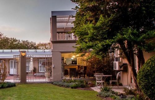 Tokai Casa | Tokai Forest Guest House