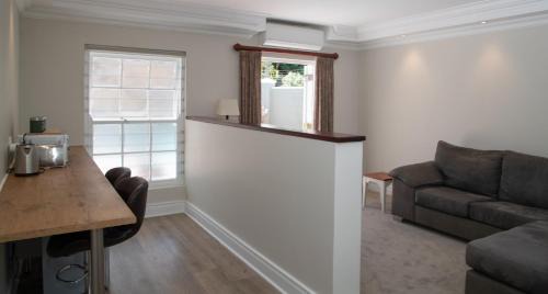 Tokai Casa | Tokai Forest Guest House