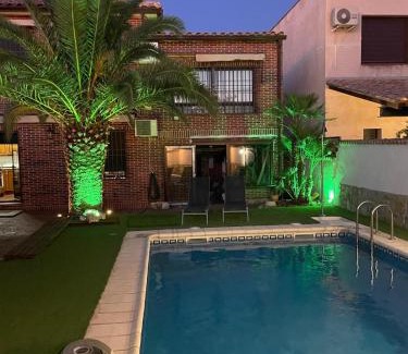 Arges Casa | TOLEDO ENCANTADO Piscina y BBQ privada 2,5 km de Puy du Foy