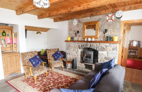 Westport Cabaña | TOM’S COTTAGE, family friendly in Westport, County Mayo