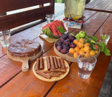 Aruch Casa | Toneh Guest House and Gastro-yard