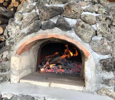 Aruch Casa | Toneh Guest House and Gastro-yard