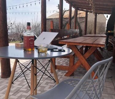 Aruch Casa | Toneh Guest House and Gastro-yard