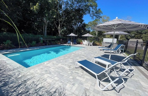 East Orleans Casa | East Orleans Vacation Estate Includes Guest House, Heated Pool, Hot Tub: 232-O