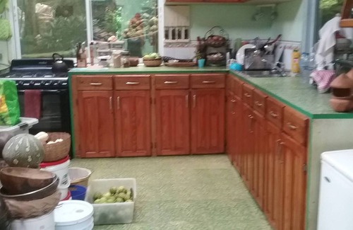 Soufriere Quarter Cama Y Desayuno | Tony & Aldona's Retreat