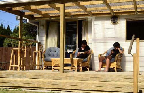 Te Rangiita Cama Y Desayuno | Tony's Lodge