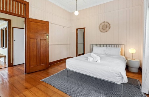 Toowong Casa | Toowong - Stunning&Sweet 3BR Family House