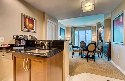 Las Vegas Condominio | NUEVOS PROPIETARIOS TOP 38 PENTHOUSES DE PISOS VISTA DE ESQUINAS DE BANDAS w BALCÓN-De propiedad privada