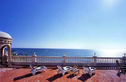Mijas Villa | TOP Elite Estate, am Strand, 9 Schlafzimmer, Privater Pool,