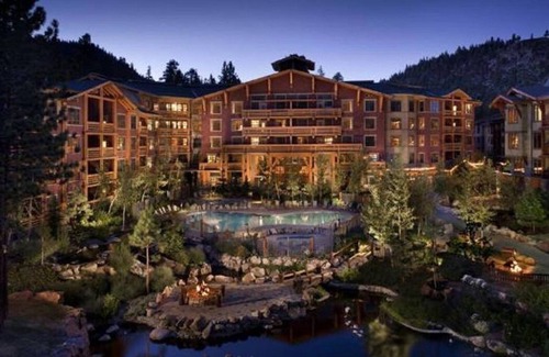 Mammoth Lakes Condominio | Top Floor Grand Sierra Village Lodge, 530+ Comentarios, Ubicación perfecta, Luxuri ...