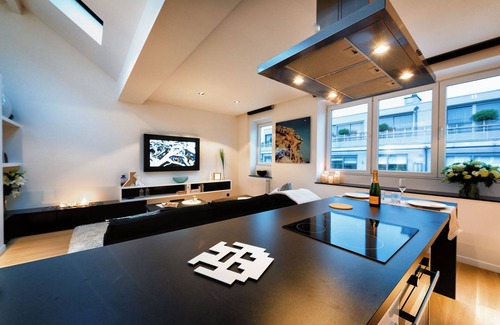 Chatelain Apartamento | Apartamento Loft en el último piso en el área de Louise-Châtelain