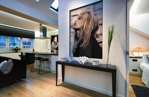 Chatelain Apartamento | Apartamento Loft en el último piso en el área de Louise-Châtelain