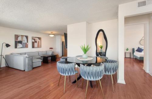 Marina del Rey Apartamento | Top Floor Marina Escape 3BR Penthouse Ocean View