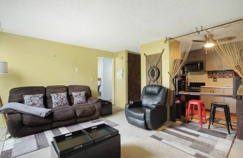 Point Loma Heights Condominio | Top Floor | Resort Amenities | Rain Shower