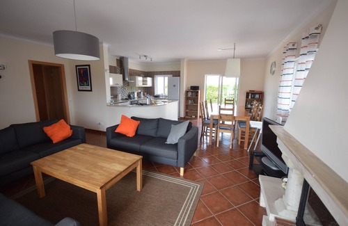 Aljezur Casa | ¡La mejor casa para cada temporada! villa independiente con aire acondicionado y piscina privada