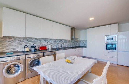 S'Illot-Cala Morlanda Apartamento | UBICACIÓN SUPERIOR, exclusivo y moderno apartamento justo en la playa de S'illot ¡SUPERIOR!