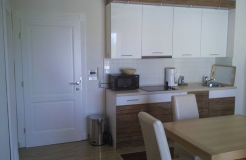 Crikvenica Apartamento | Top location directly by the sea, secure parking on the property
