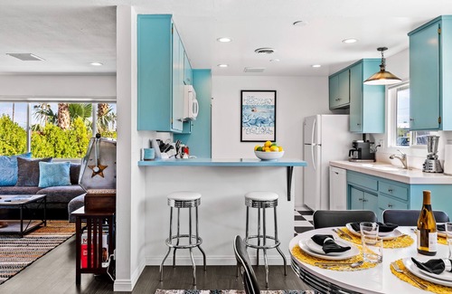 Cathedral City Cove Casa | Top of the Cove - Fun Retro Vibe & Stunning Pool!