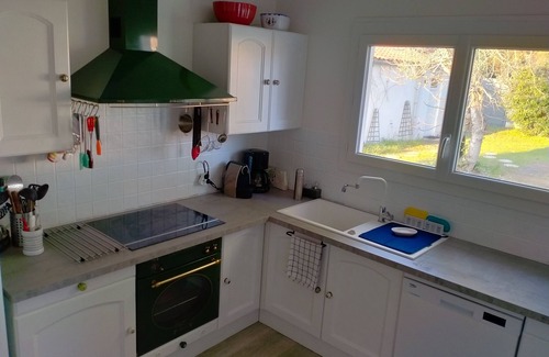 Ronce-les-Bains Casa | Exclusivo encantador y amplio jardín cómodo,,,, cerrado para 8 personas.