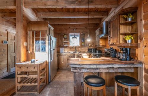 Saint Come Chalet De Esquí | Top of the Valley-Val Saint Come- Billiards- Spa-Rustic
