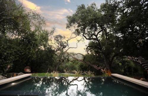 Fernwood Casa | Topanga Canyon Oasis by Colby & Conrad