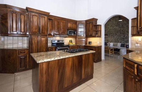 Ballena Villa | Topanga Villa - Private Luxury for Groups